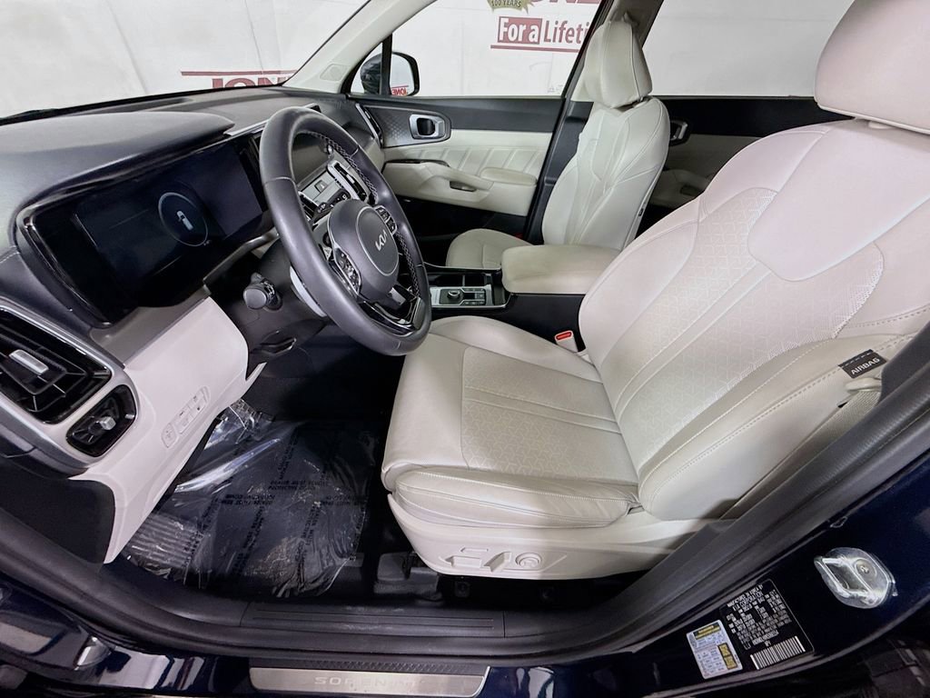 Used 2022 Kia Sorento SX Prestige image 26