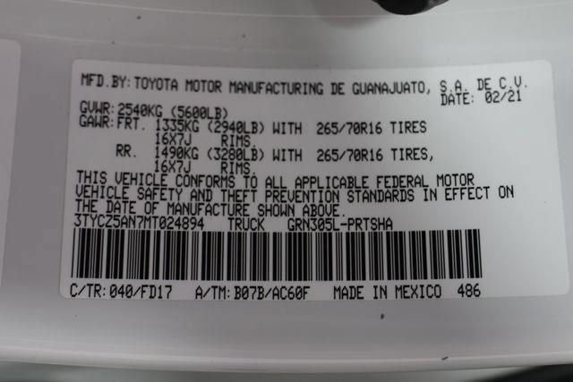 Used 2021 Toyota Tacoma TRD Off-Road AWD/4WD image 29