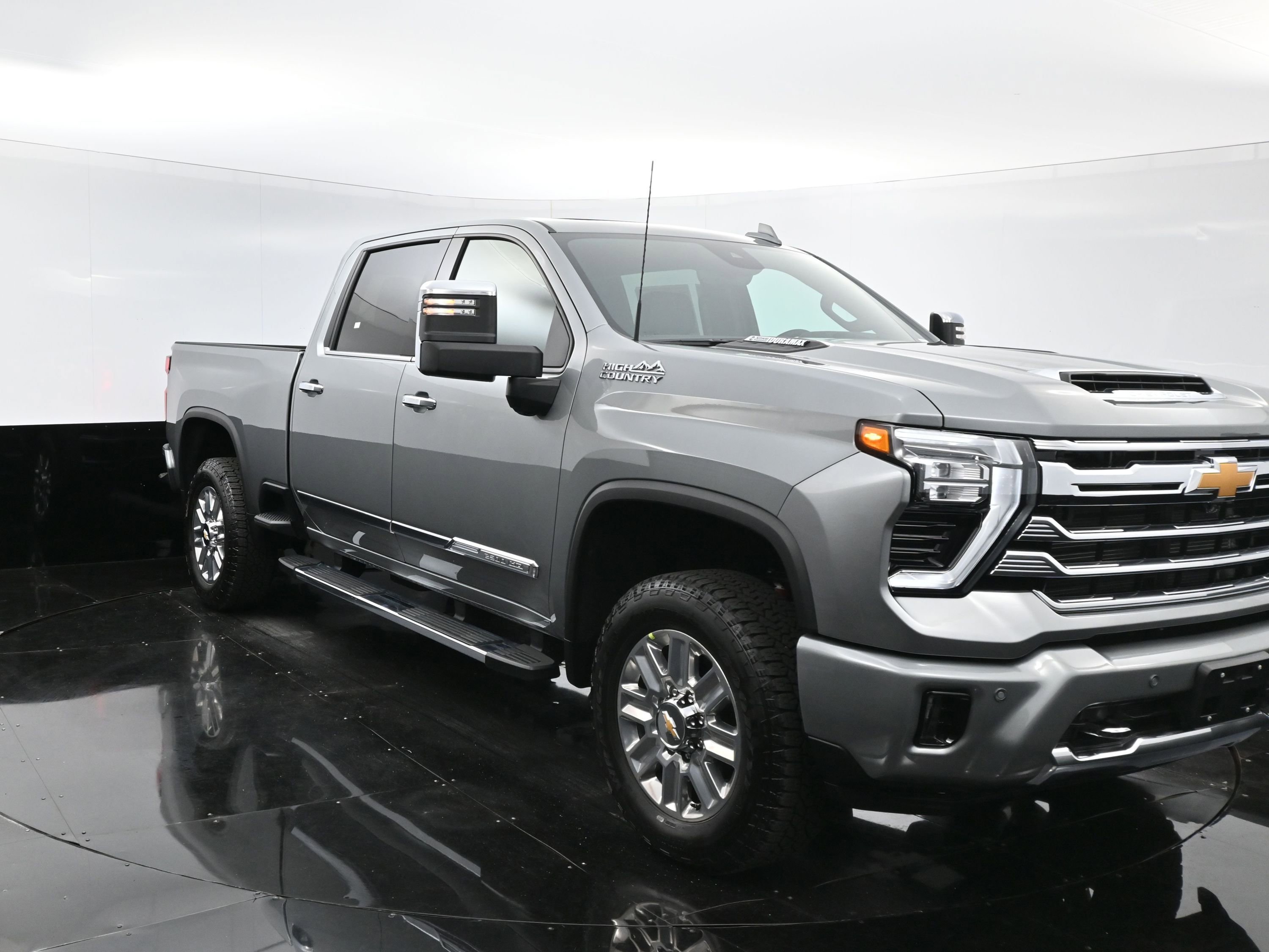 New 2025 Chevrolet Silverado 2500 High Country w/ Technology Package