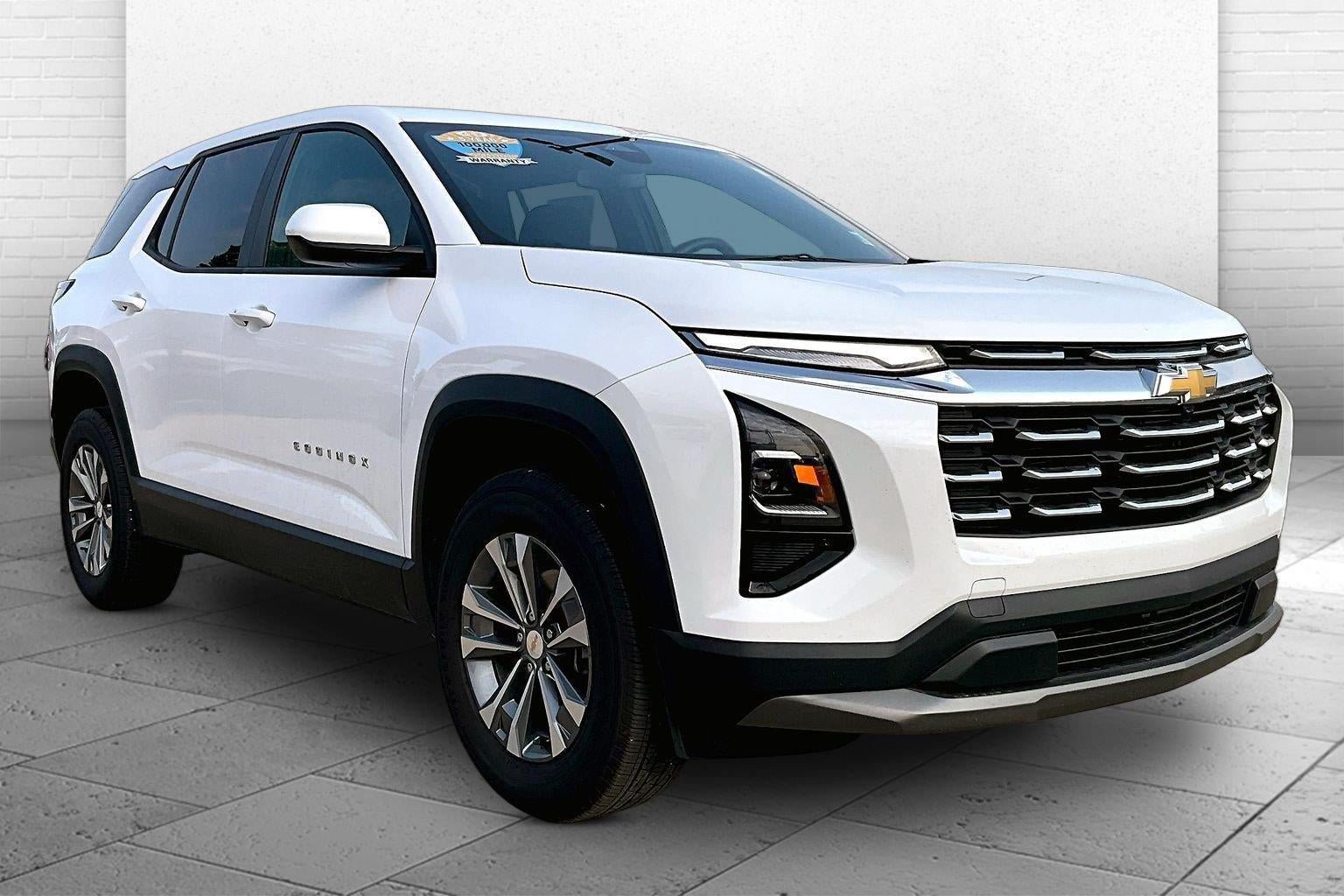 Used 2026 Chevrolet Equinox LT FWD image 1