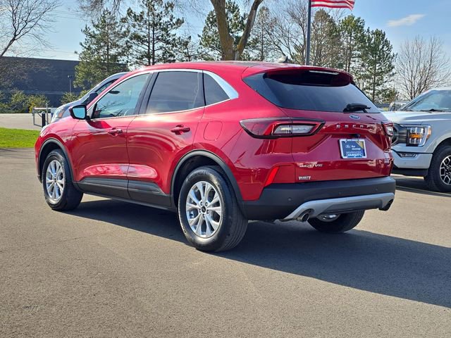 Certified 2023 Ford Escape Active w/ Tech Pack #2 image 3