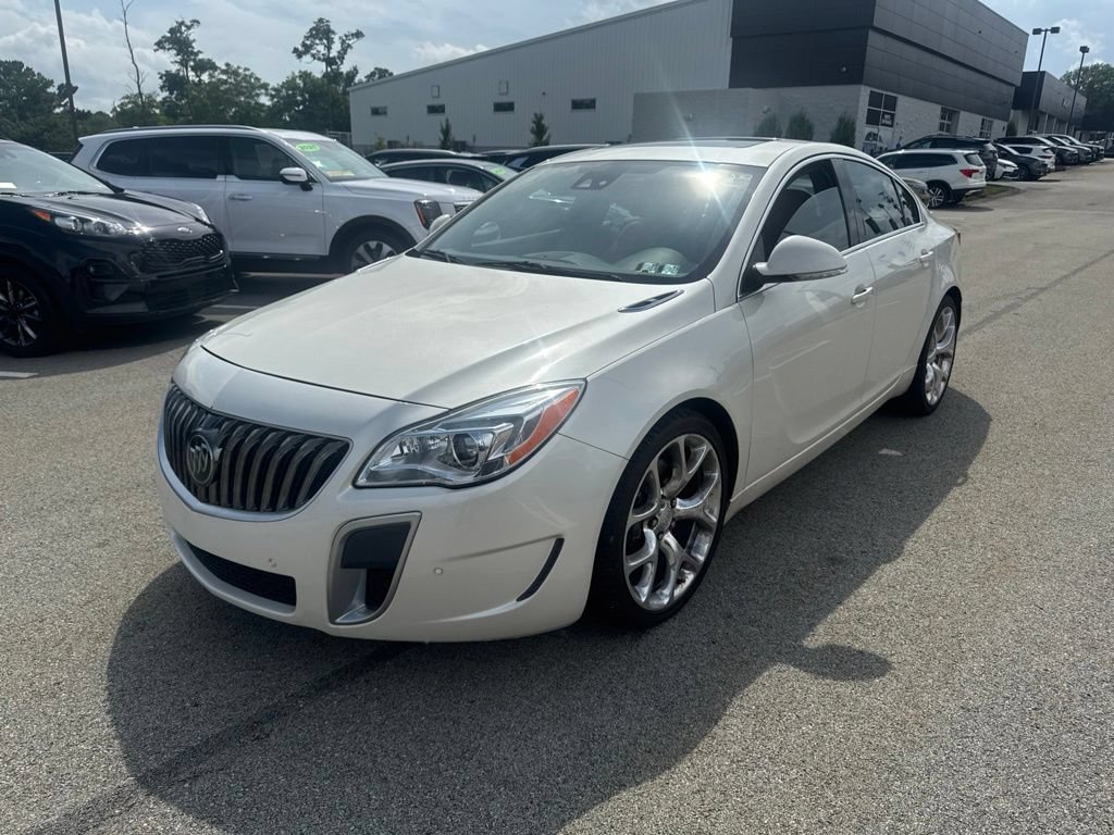 Used 2015 Buick Regal GS w/ Driver Confidence Package #2 FWD image 3