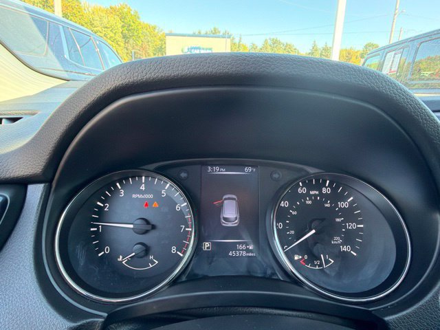Used 2018 Nissan Rogue Sport SL w/ SL Premium Package AWD/4WD image 17