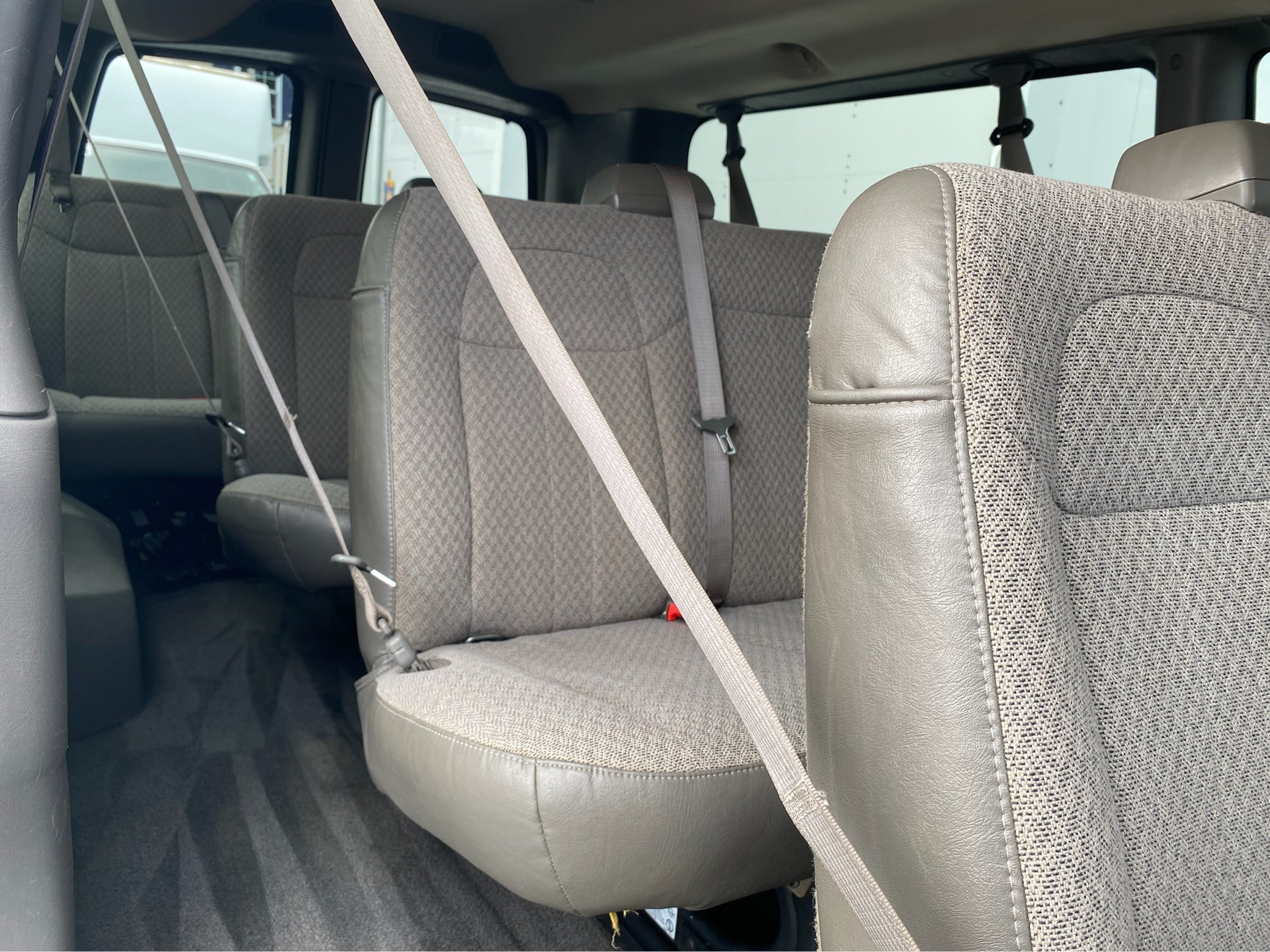 Used 2014 Chevrolet Express 3500 LT w/ LT Preferred Equipment Group RWD image 13