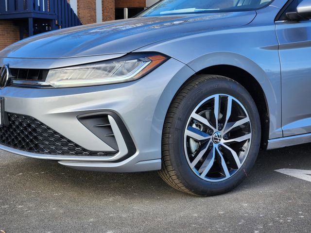 New 2026 Volkswagen Jetta SE FWD image 7