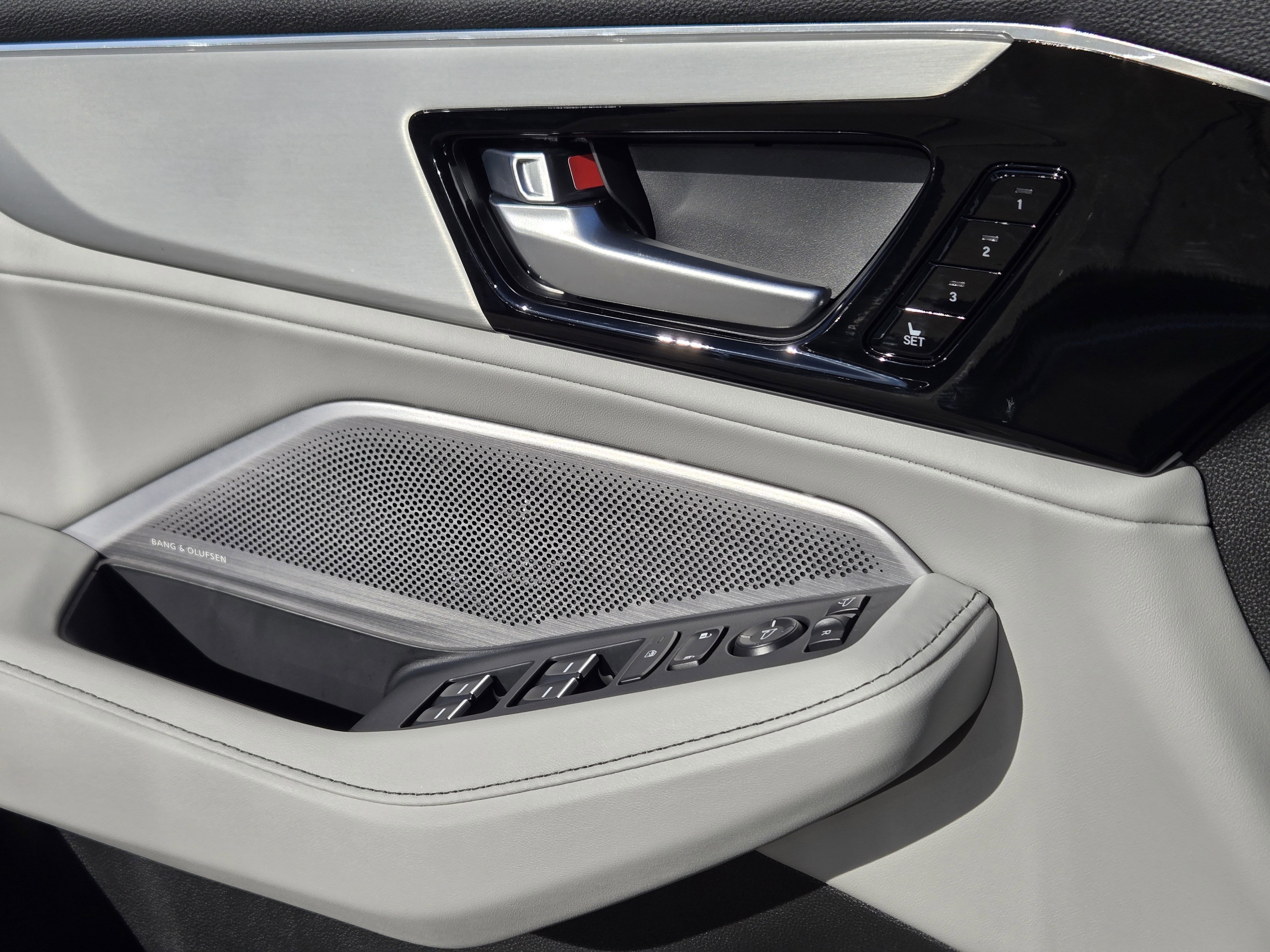 New 2026 Acura MDX FWD w/ Technology Package image 16