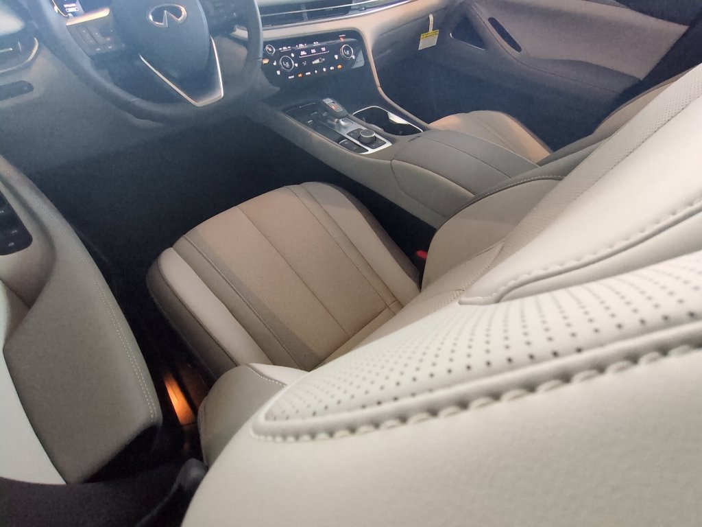 New 2027 INFINITI QX60 Luxe w/ Cargo Package AWD/4WD image 21