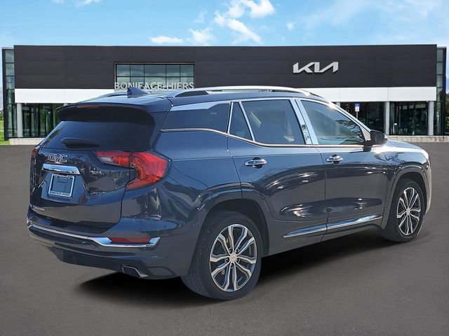 Used 2019 GMC Terrain Denali w/ Advanced Safety Package image 4