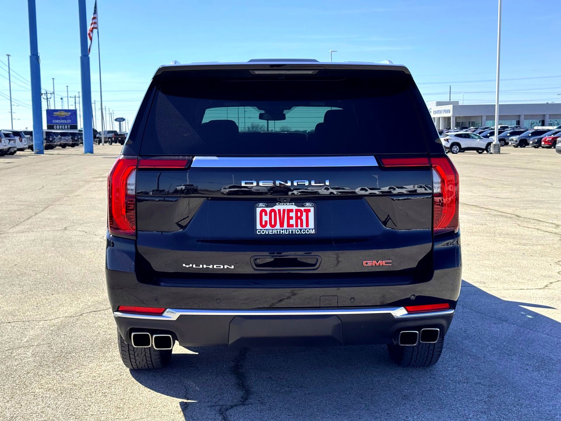 Used 2025 GMC Yukon XL Denali image 7