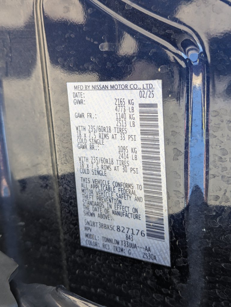 Used 2025 Nissan Rogue SV AWD/4WD image 36