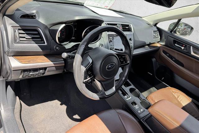 Used 2019 Subaru Outback 3.6R Touring AWD/4WD image 12