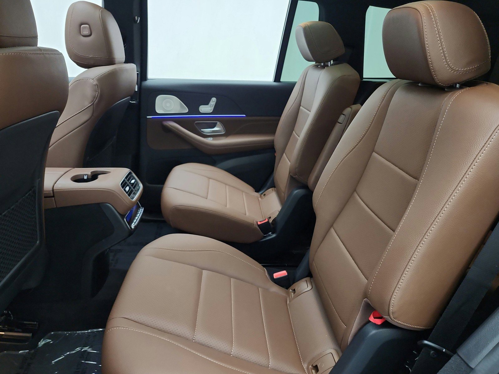 Certified 2026 Mercedes-Benz GLS 450 4MATIC image 13
