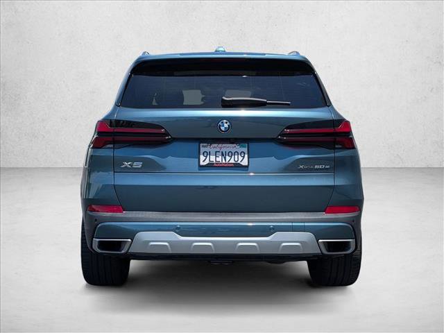 Used 2024 BMW X5 xDrive50e w/ Parking Assistance Package AWD/4WD image 6