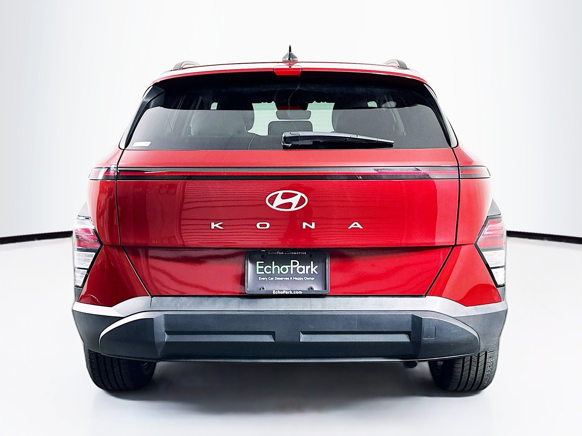 Used 2025 Hyundai Kona SEL FWD image 7