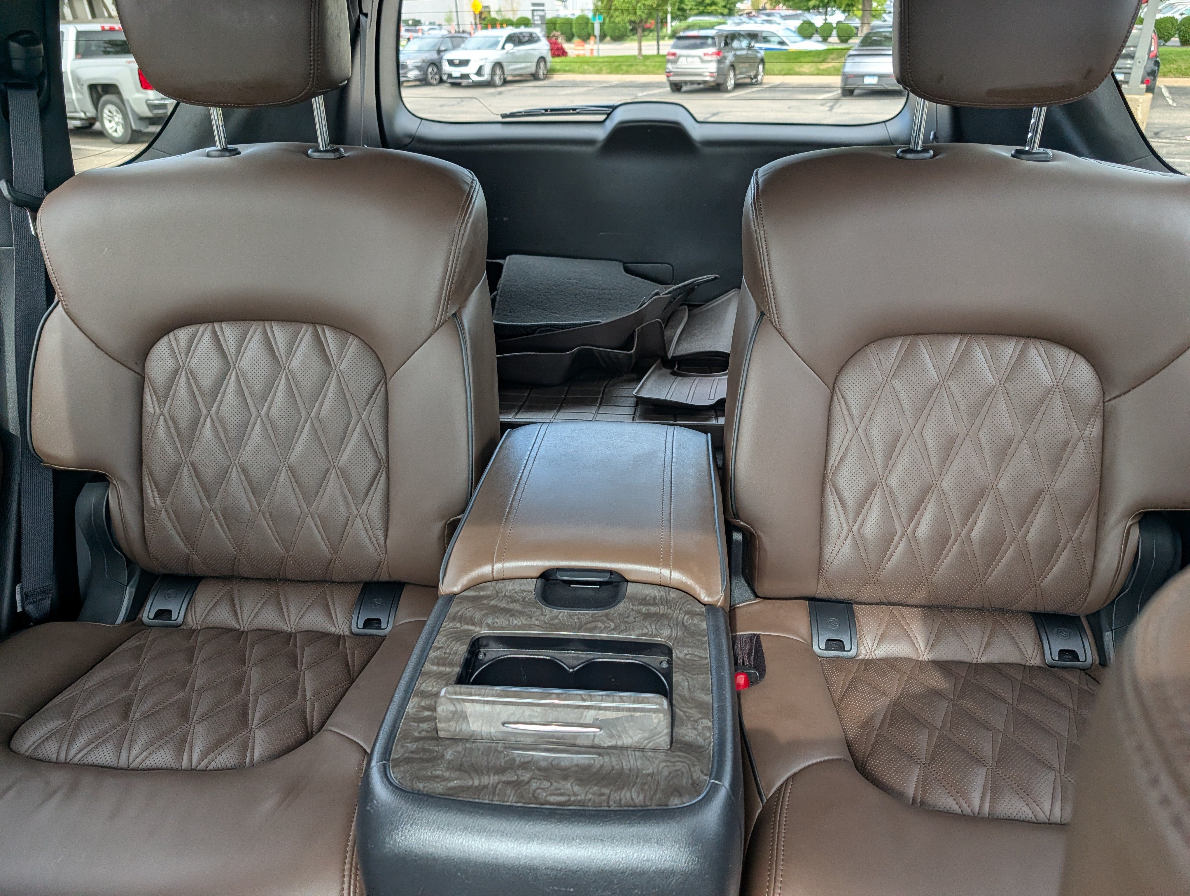 Used 2023 Nissan Armada Platinum w/ Captain's Chairs Package AWD/4WD image 13