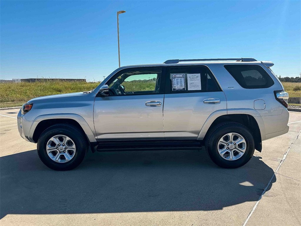 Used 2018 Toyota 4Runner SR5 Premium image 6