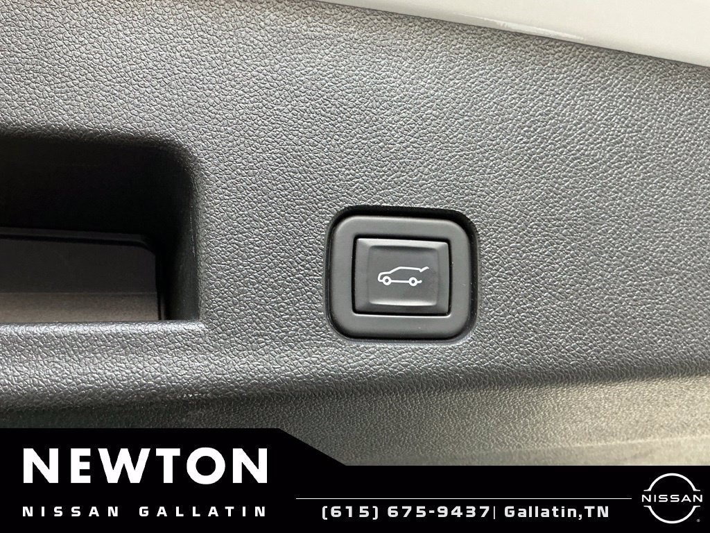 Used 2024 Chevrolet Traverse LT FWD image 26