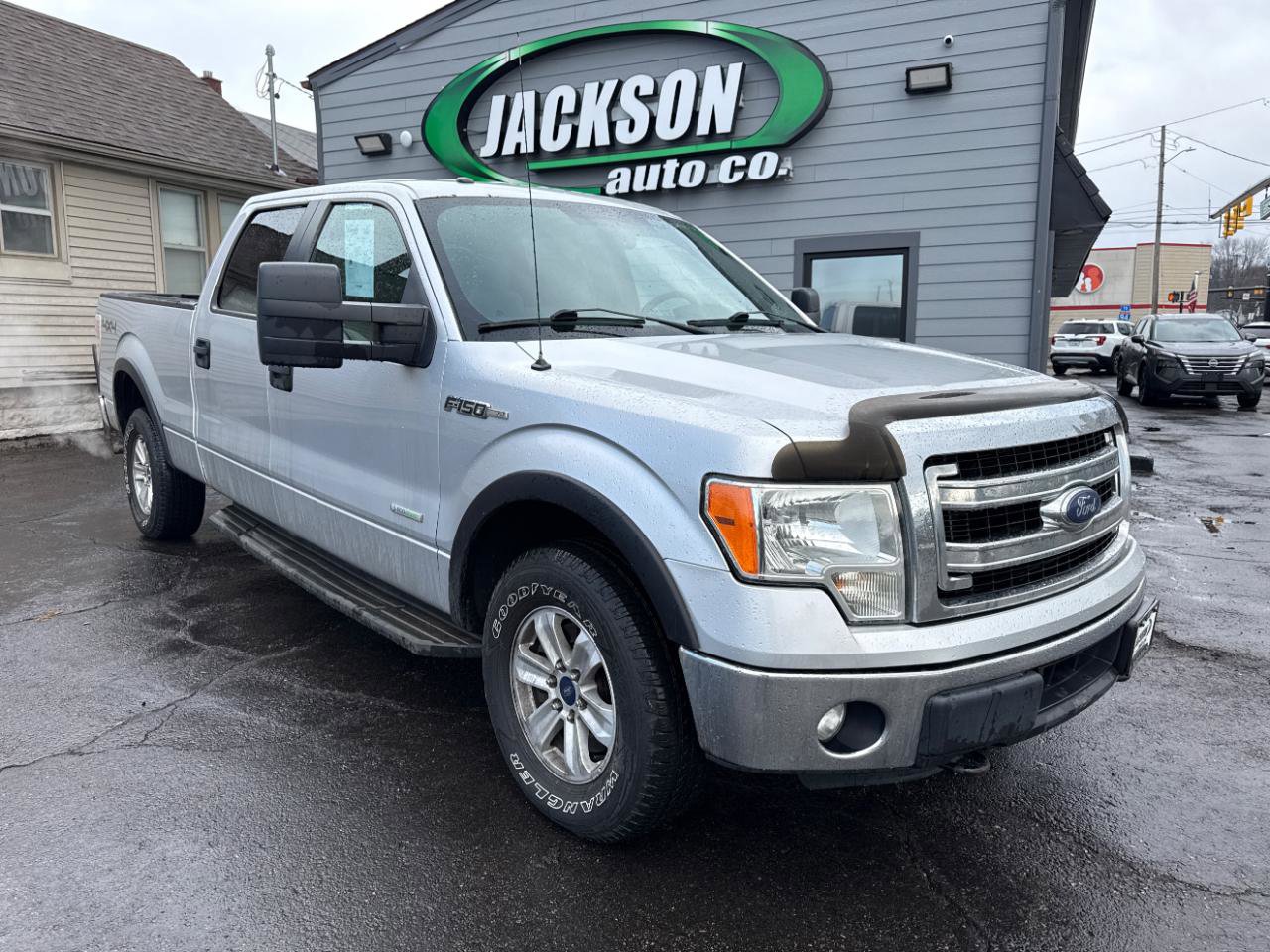 Used 2013 Ford F150 XLT w/ Max Trailer Tow Pkg image 2