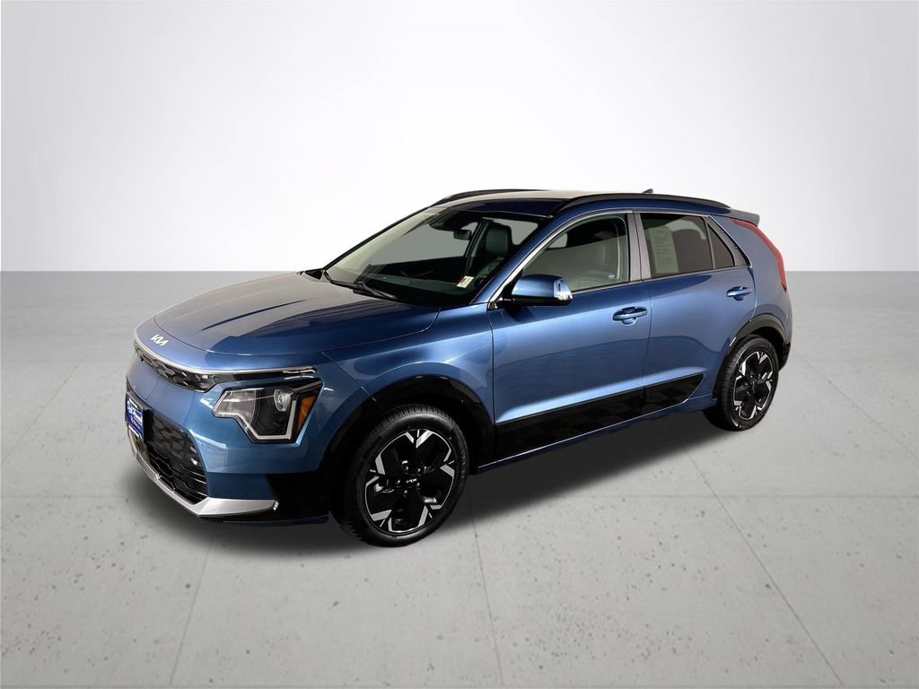 Used 2024 Kia Niro Wind w/ Wind Preserve Package FWD image 2