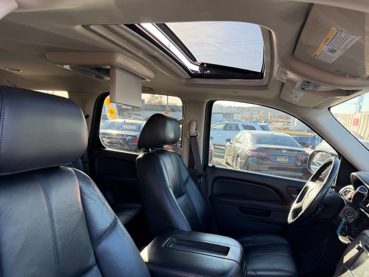 Used 2012 GMC Yukon 4WD Hybrid image 33