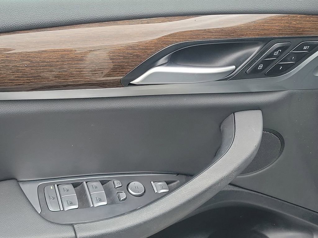 Used 2020 BMW X4 xDrive30i w/ Convenience Package image 24