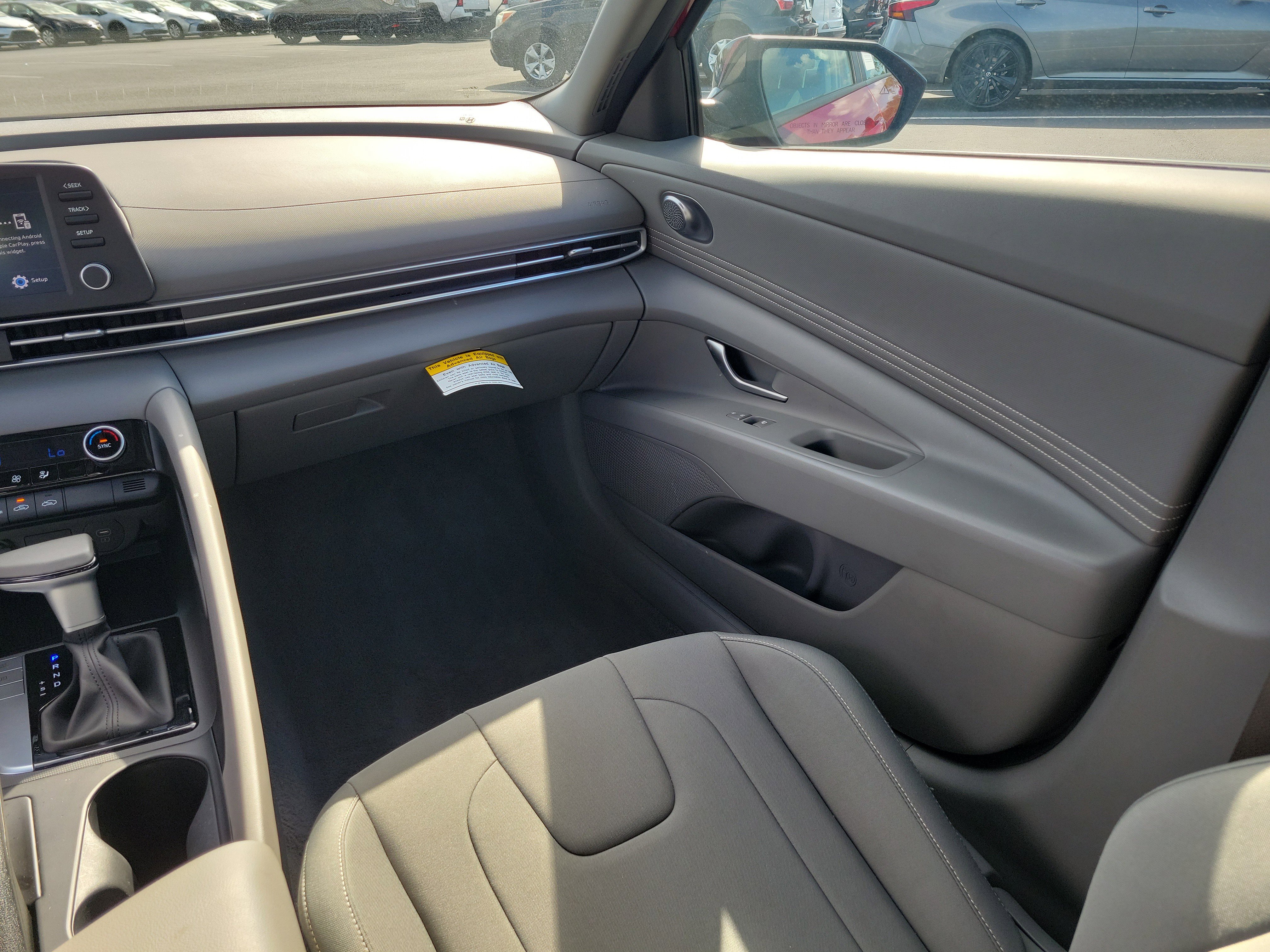 Used 2025 Hyundai Elantra Sport image 18