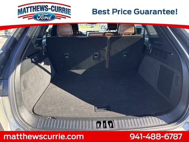 Used 2023 Lincoln Nautilus Reserve image 13