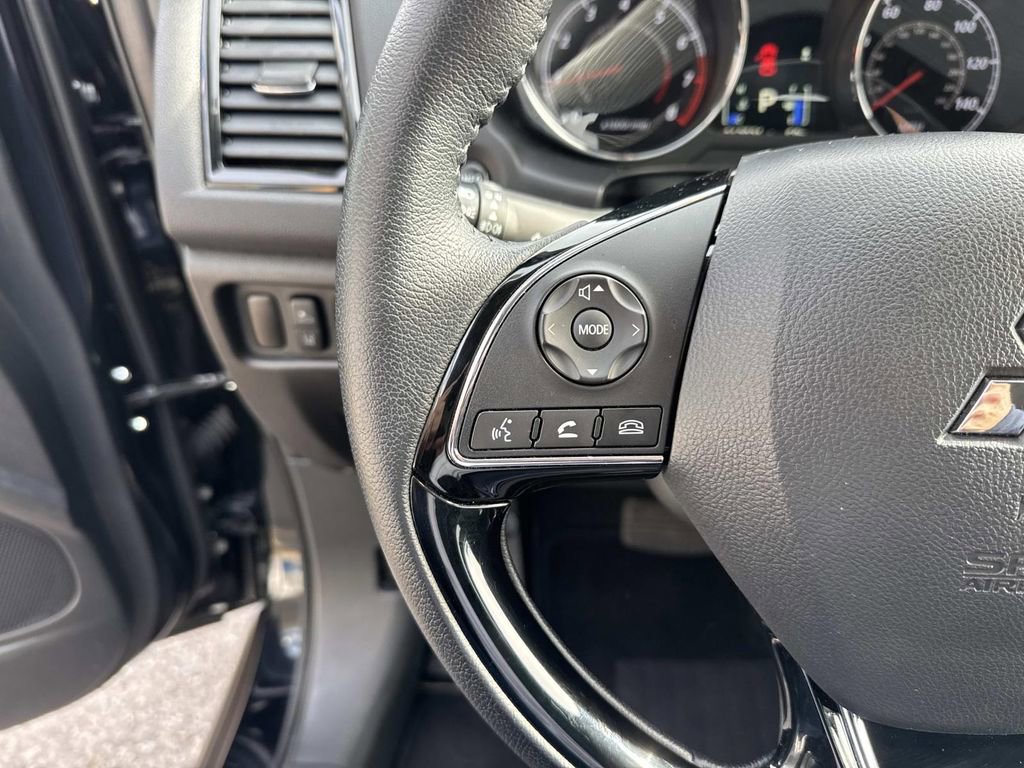Used 2025 Mitsubishi Outlander Sport SE image 23