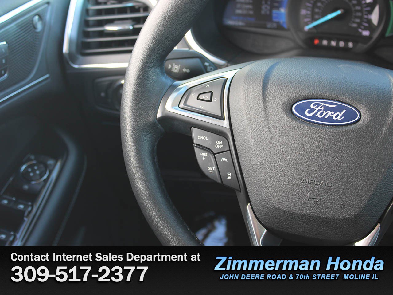 Used 2020 Ford Edge Titanium image 12