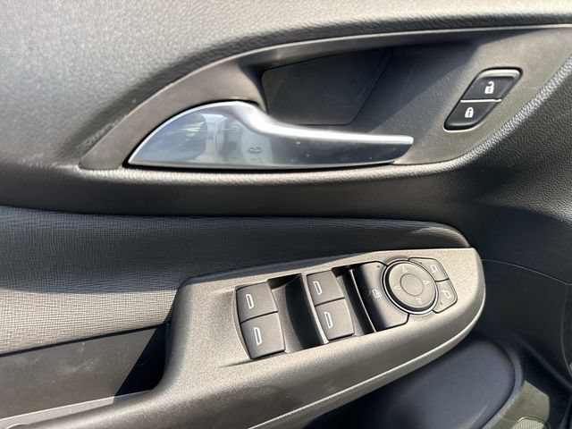 Used 2026 Buick Envista Preferred FWD image 26