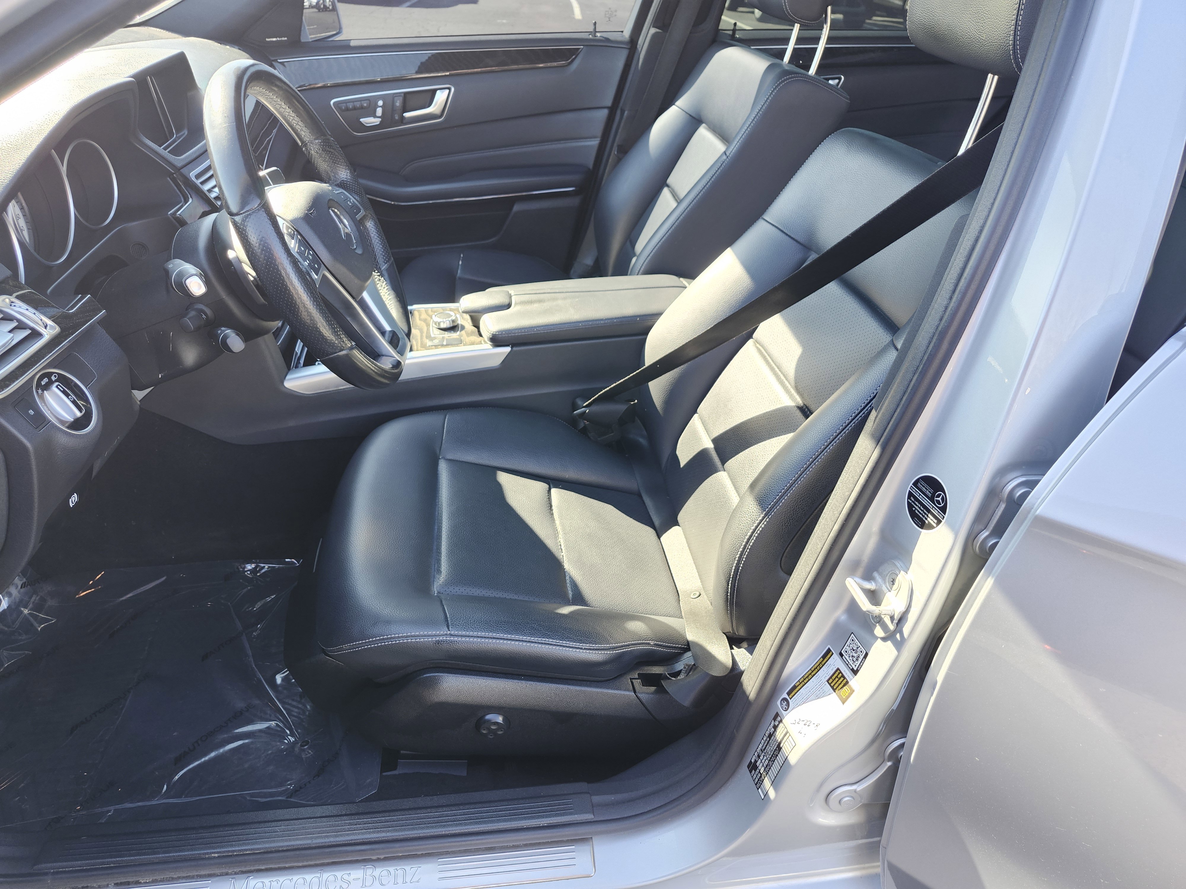 Used 2016 Mercedes-Benz E 350 Sedan image 24