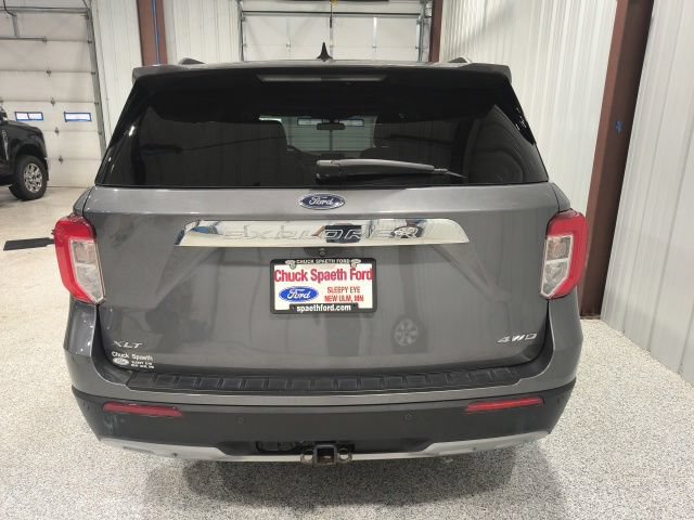 Used 2021 Ford Explorer XLT w/ Equipment Group 202A AWD/4WD image 7