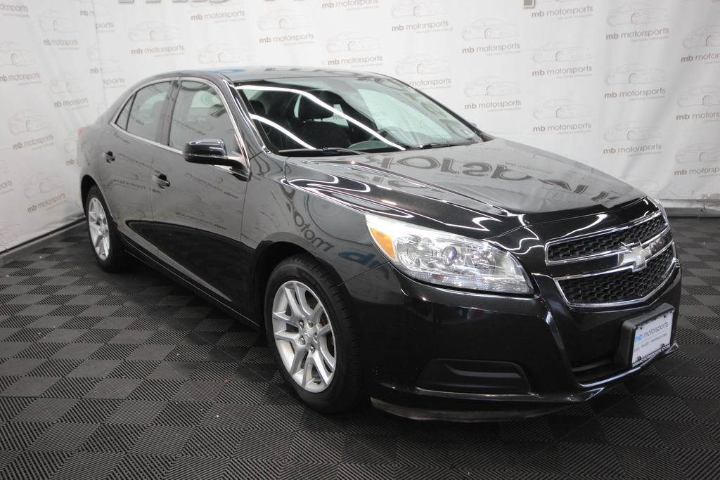Used 2013 Chevrolet Malibu Eco w/ Power Convenience Package FWD image 9