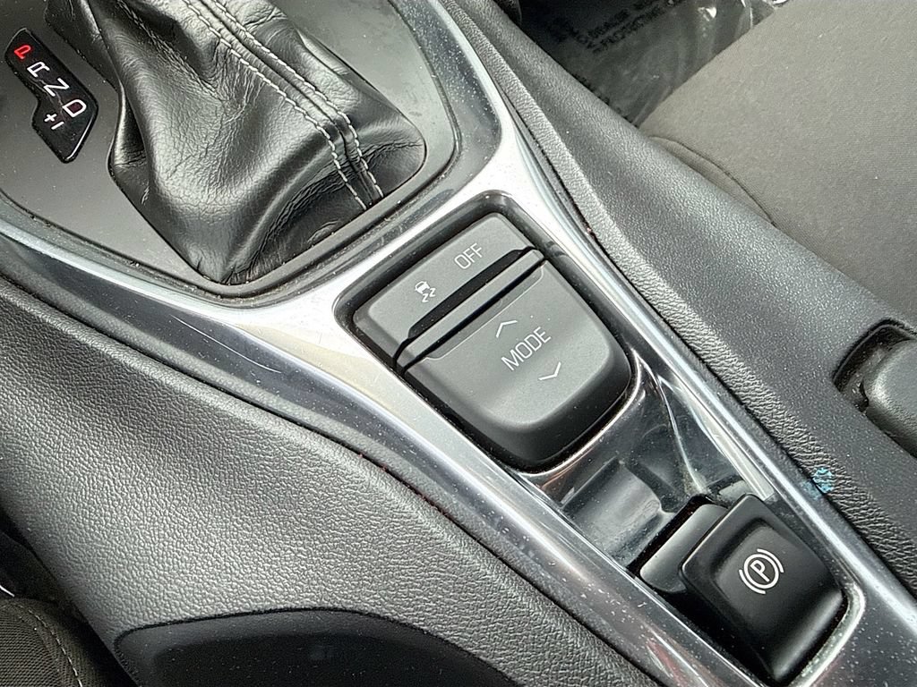 Used 2018 Chevrolet Camaro LT w/ RS Package RWD image 34