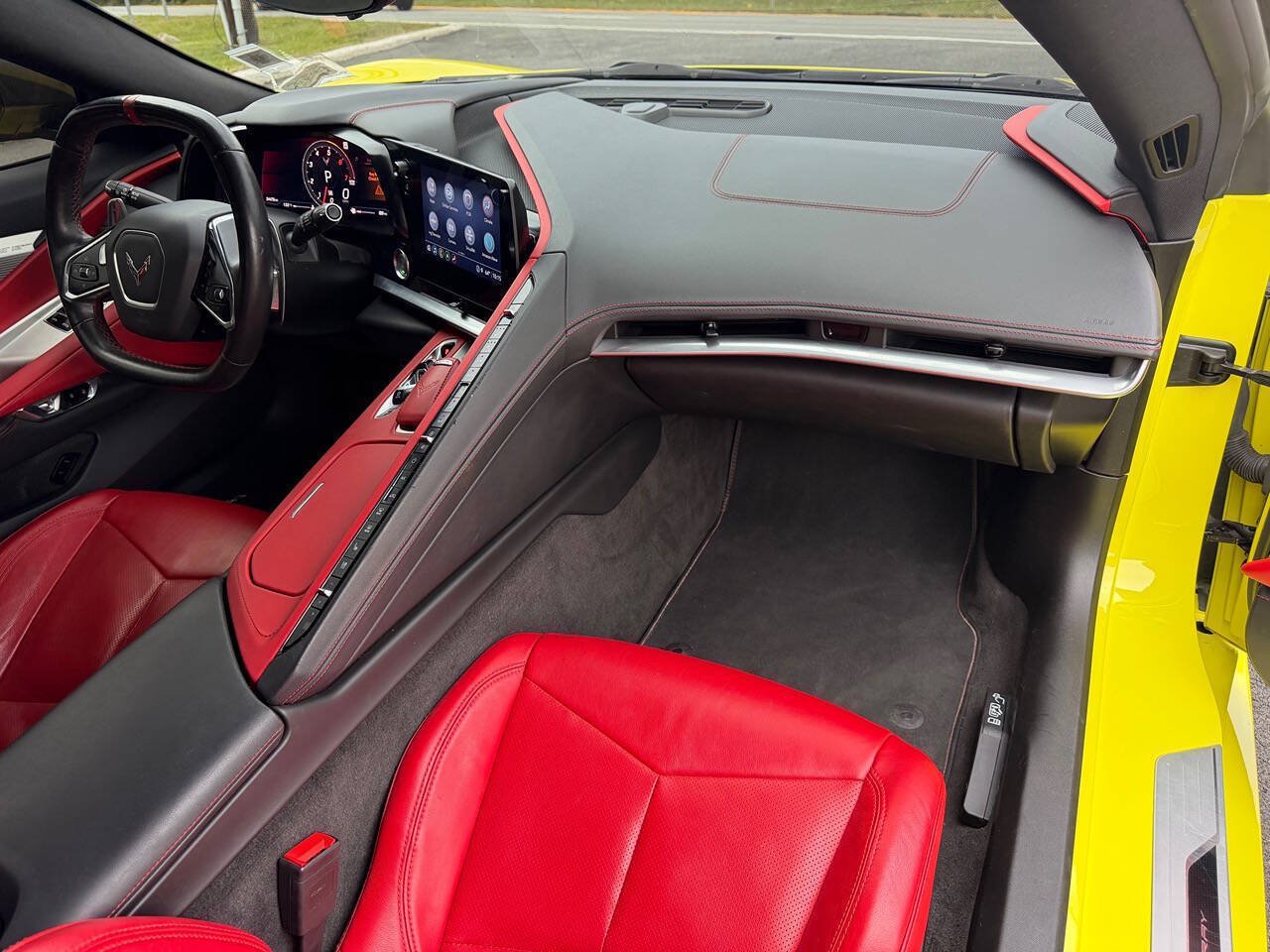 Used 2022 Chevrolet Corvette Stingray Preferred Cpe w/ 2LT RWD image 18