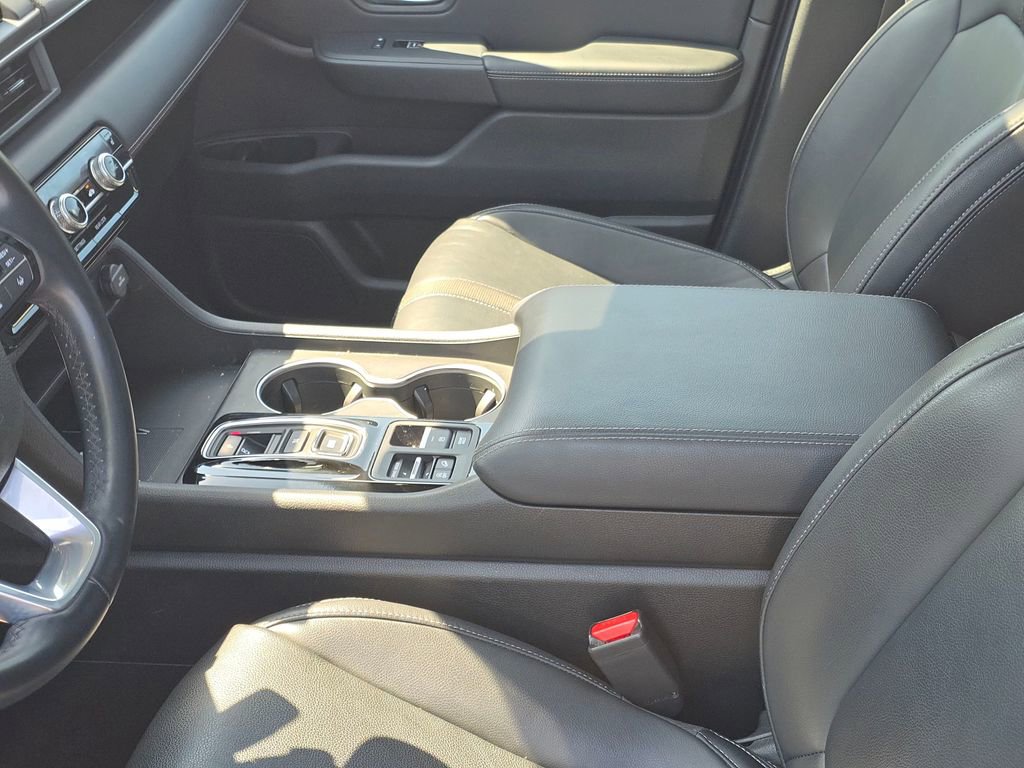 Used 2023 Honda Pilot Touring image 26