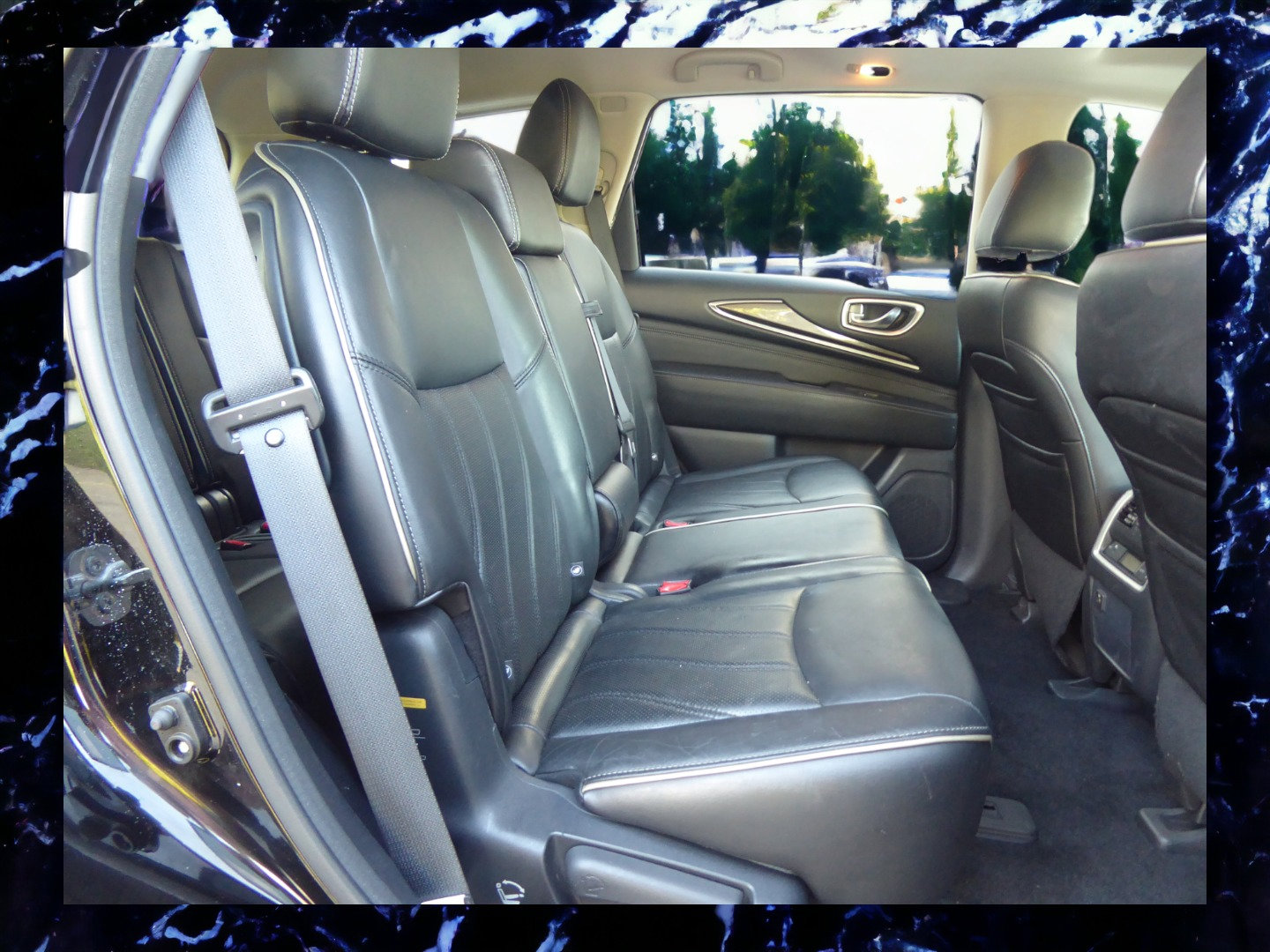 Used 2017 INFINITI QX60 Luxe image 17