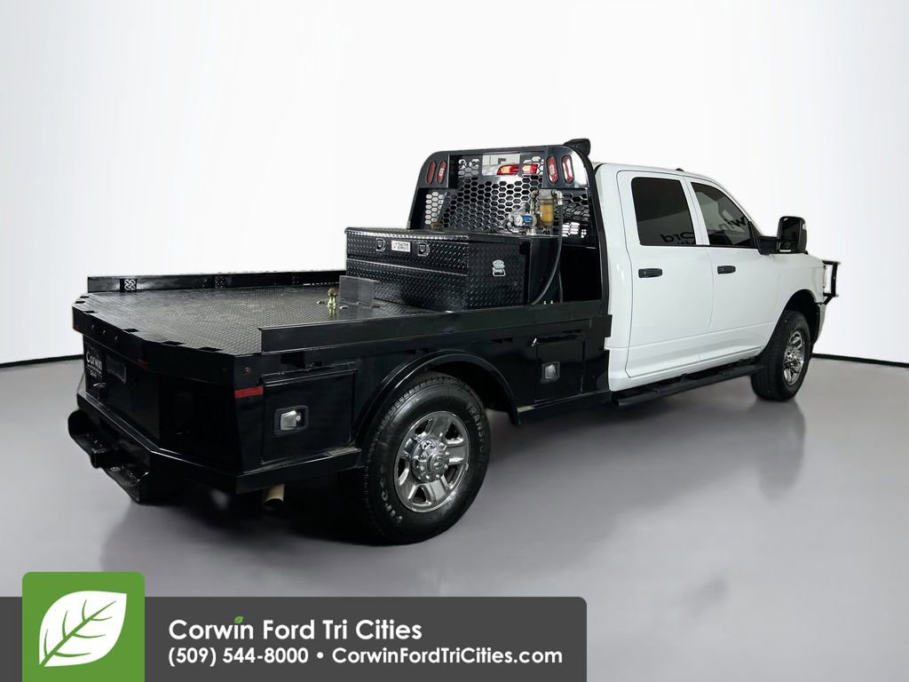 Used 2024 RAM 3500 Tradesman w/ Chrome Appearance Group image 13