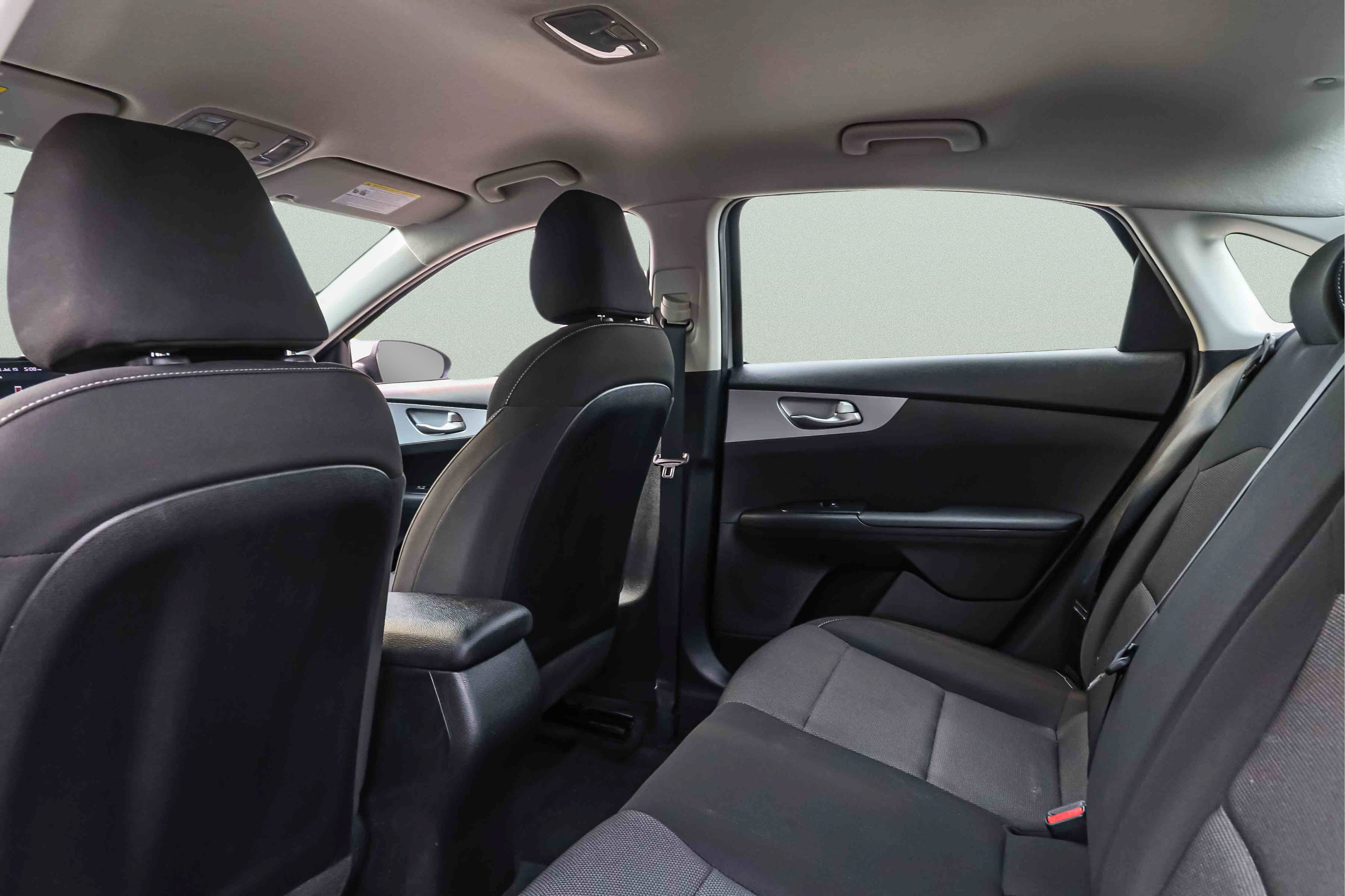 Certified 2023 Kia Forte LXS w/ LXS Technology Package FWD image 22