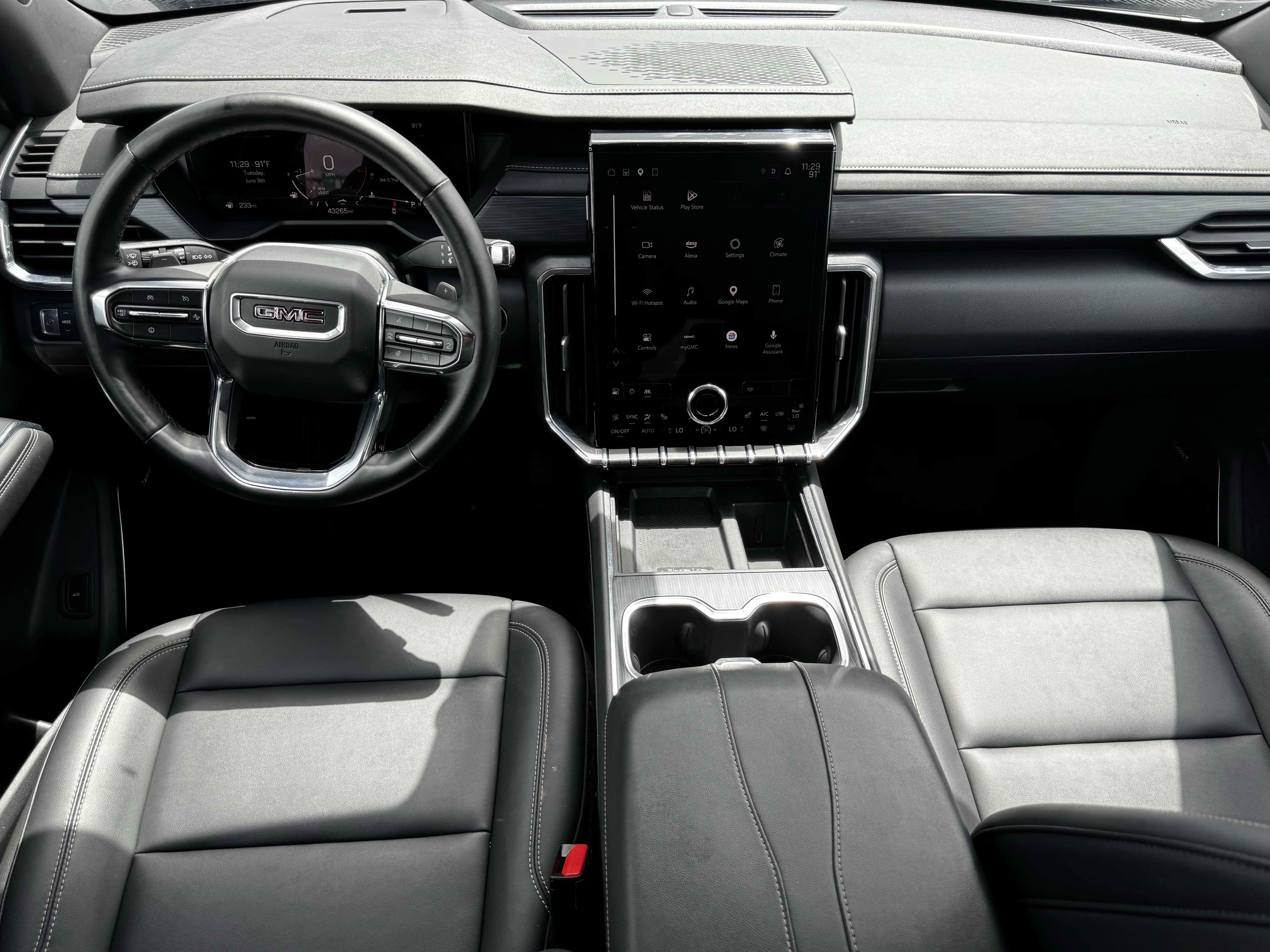 Used 2024 GMC Acadia Elevation FWD image 13