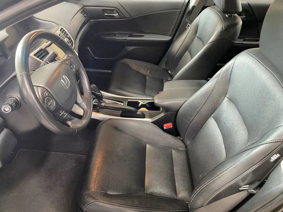 Used 2013 Honda Accord EX-L image 16