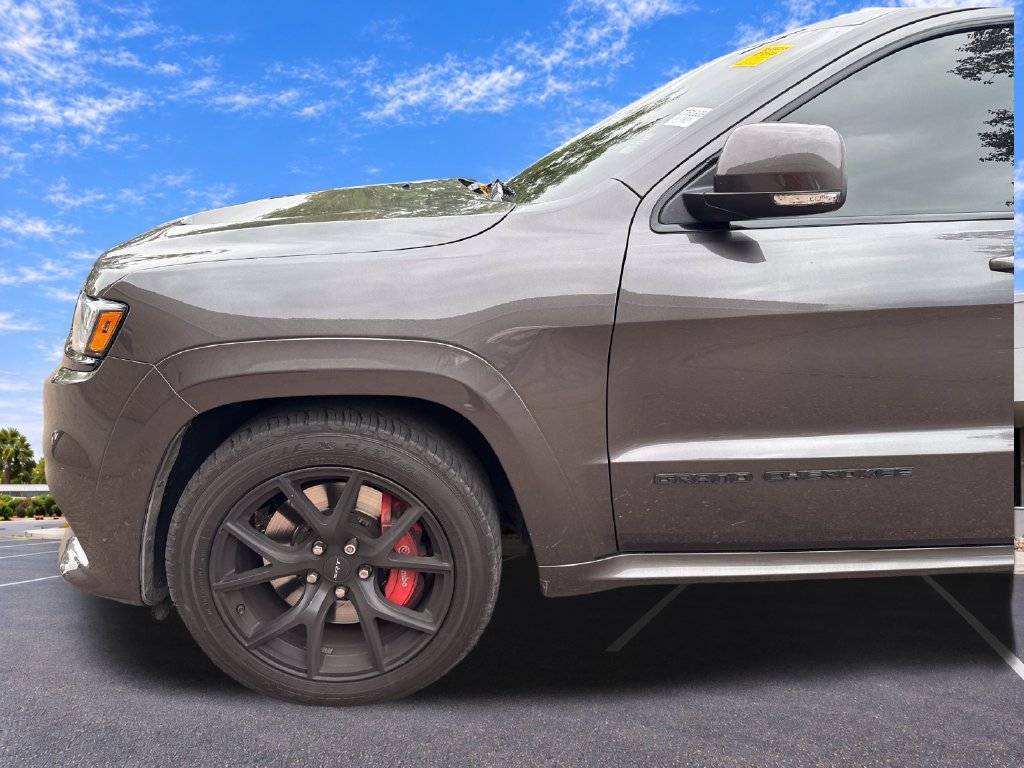 Used 2020 Jeep Grand Cherokee SRT w/ Trailer Tow Group IV AWD/4WD image 33