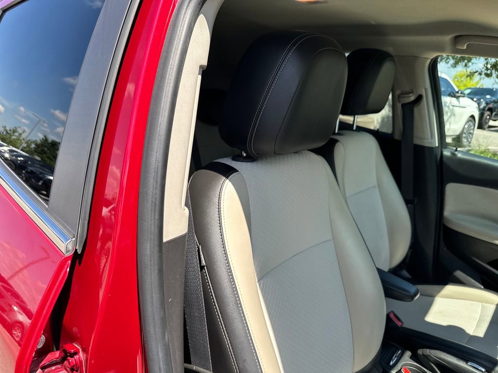 Used 2019 Buick Encore Preferred FWD image 37