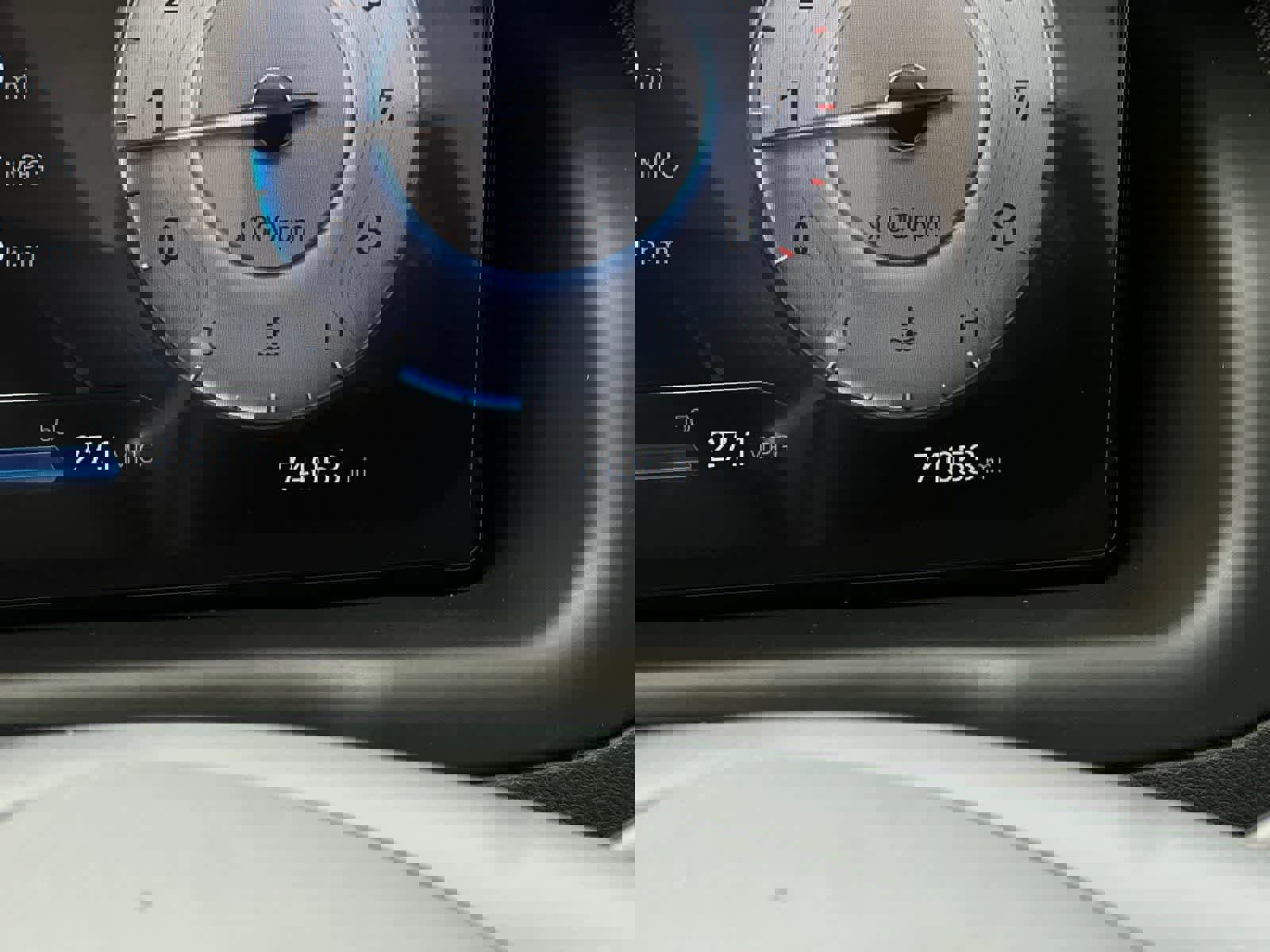 Used 2023 Hyundai Santa Cruz Limited image 26