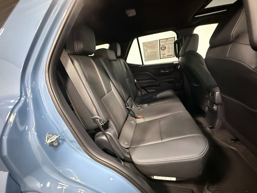 Used 2025 Toyota 4Runner Limited w/ Tow Technology Package image 14