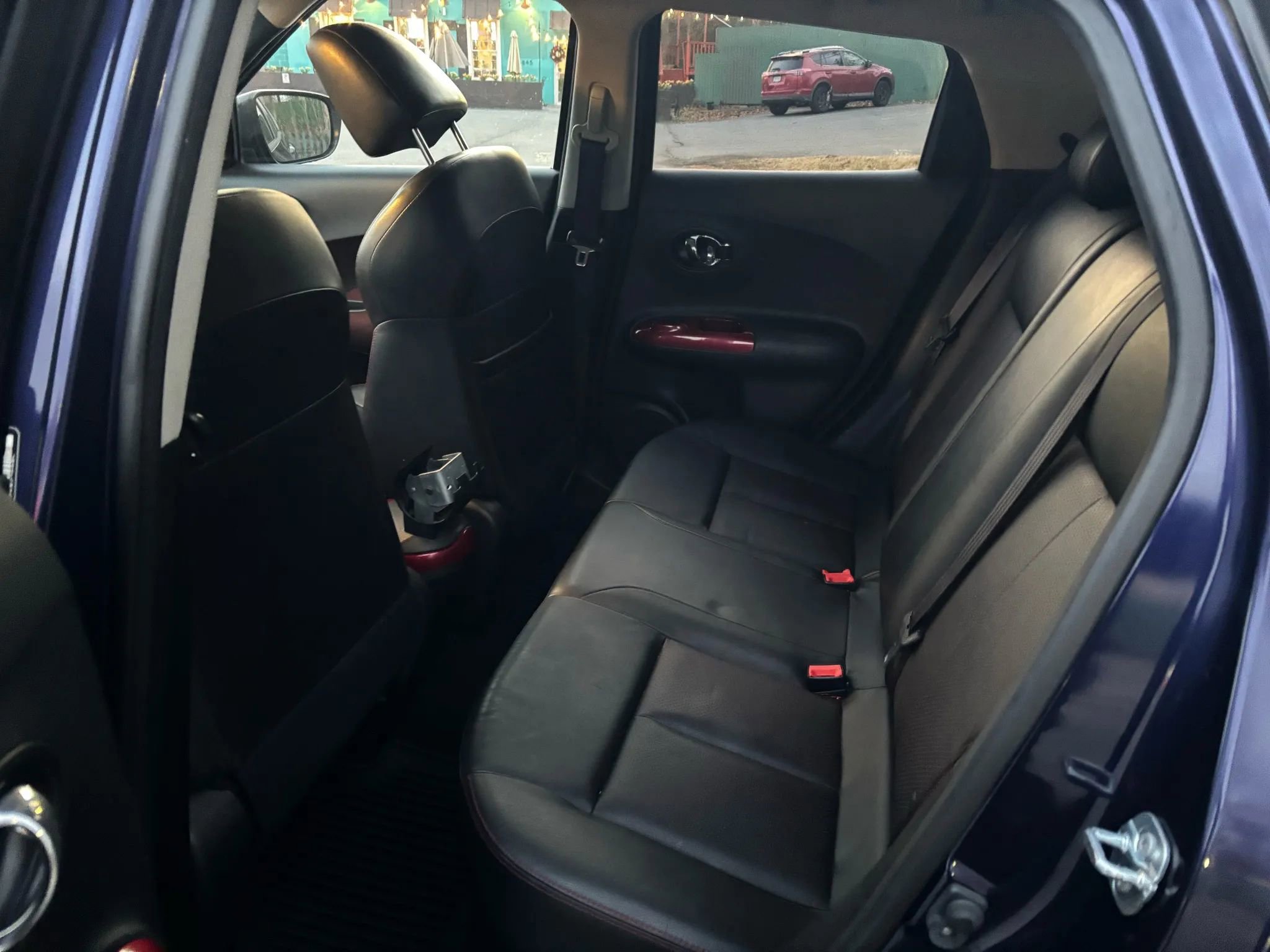 Used 2016 Nissan Juke SL image 21