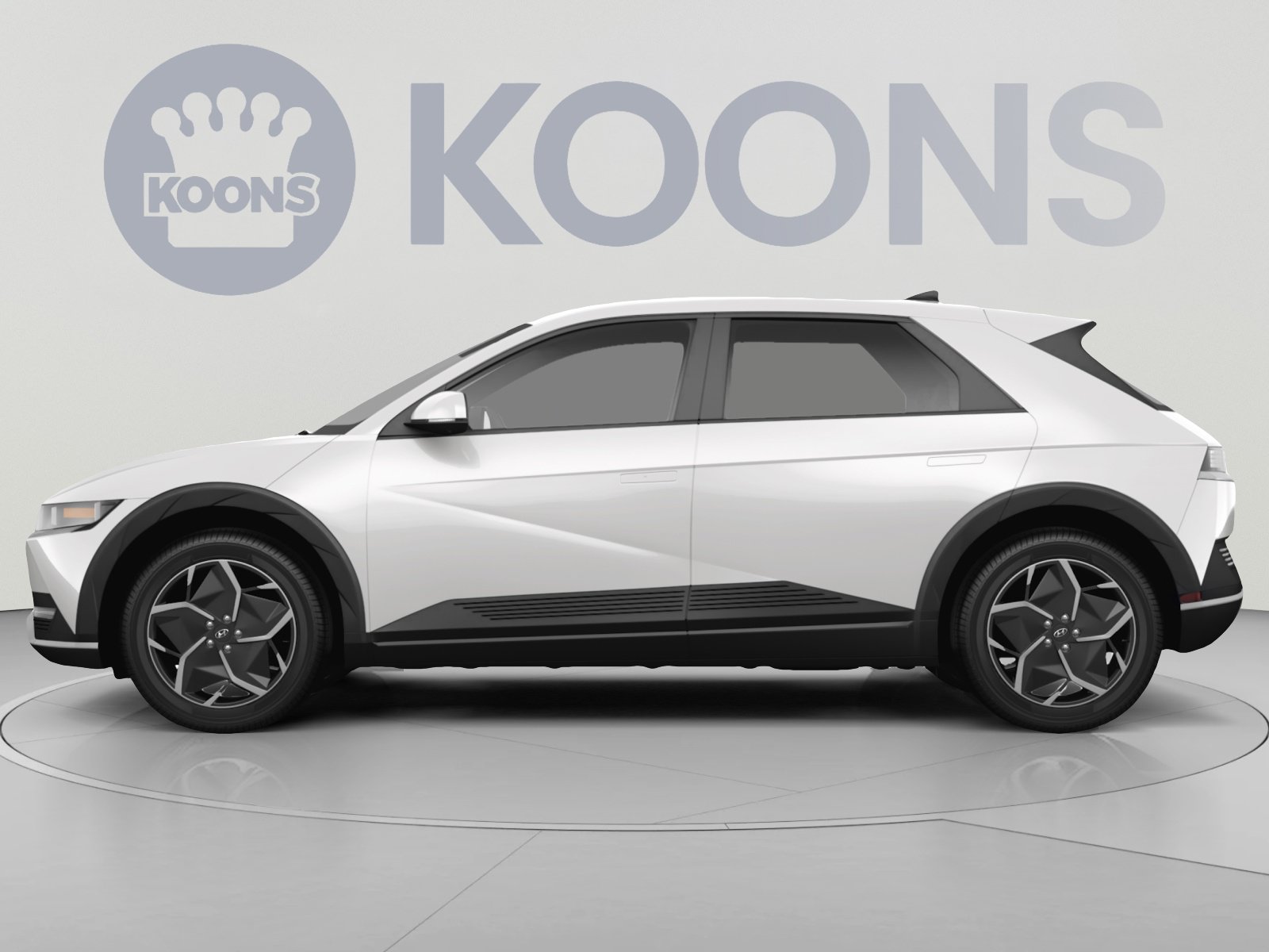 Used 2024 Hyundai Ioniq 5 SEL AWD/4WD image 2