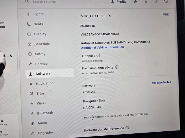 Used 2023 Tesla Model Y Long Range image 3