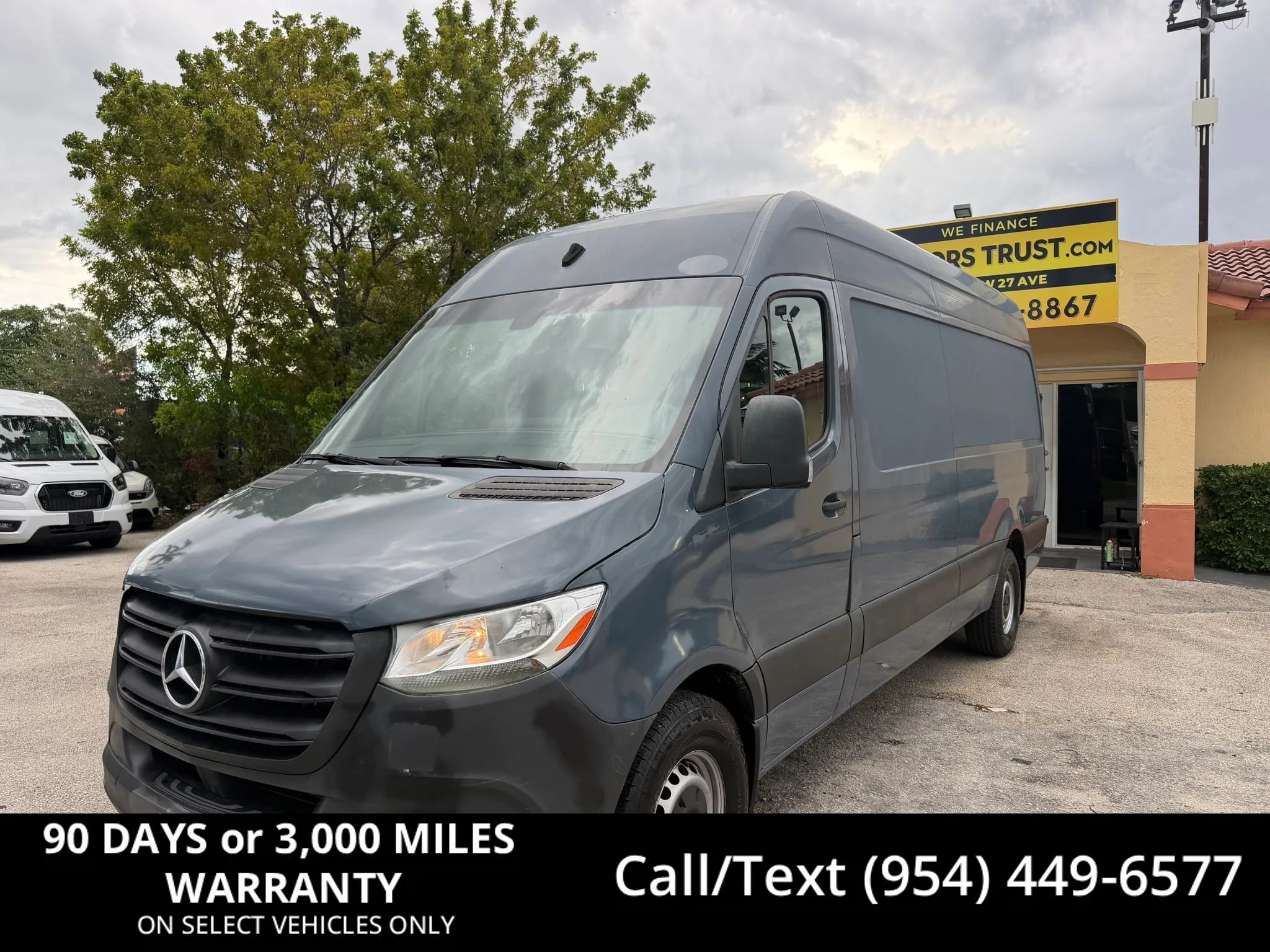 Used 2019 Mercedes-Benz Sprinter 170 image 1
