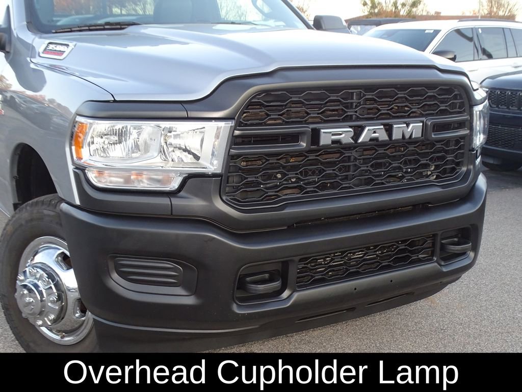 Used 2022 RAM 3500 Tradesman image 33